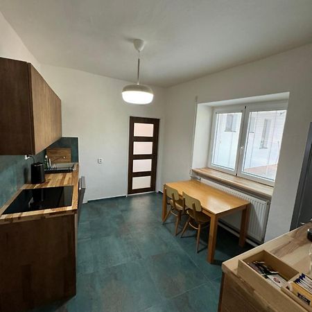 Mikulovska Chalupa Se Sklepem Exterior photo